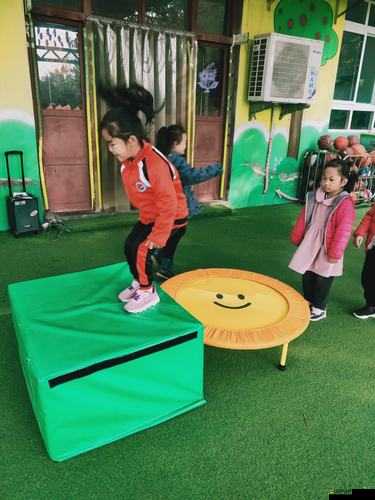 另類乄乄乄乄ZOZO：獨特的存在