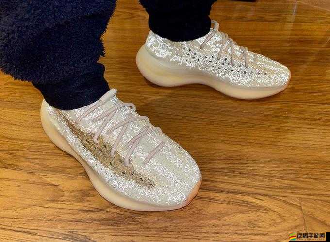 yeezy380：潮流新寵引領時尚前沿