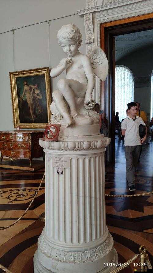 俄羅斯猛交ⅩXXX亂大交小說：一段充滿激情的俄羅斯之旅