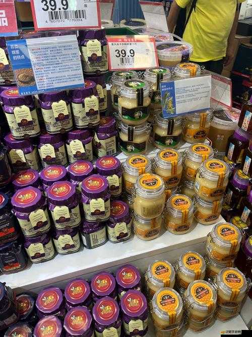 戴著電動玩具逛超市：新奇體驗背后的獨特觀察與思考