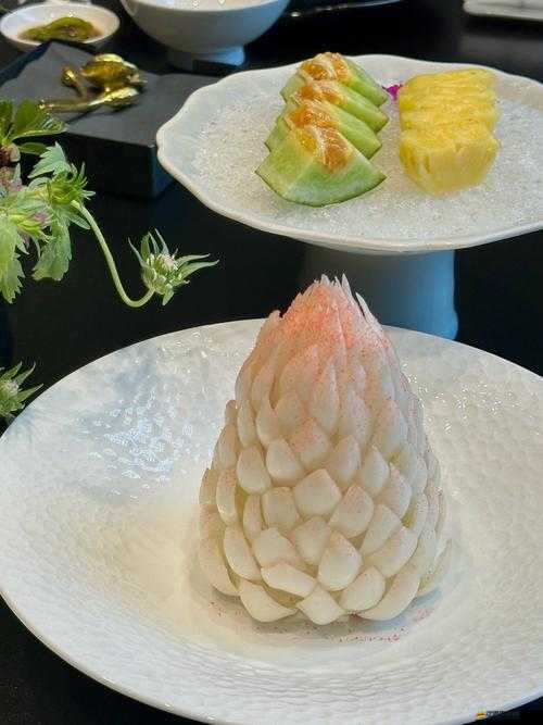 一個上面吃一個下吃視頻：關(guān)于獨特飲食現(xiàn)象的深入探討