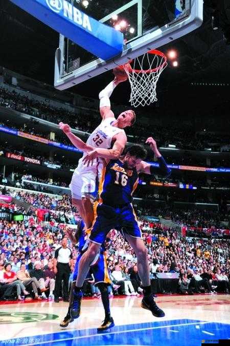 NBA2K14游戲內格里芬展現驚人技巧，360度無死角扣籃大賽精彩瞬間欣賞