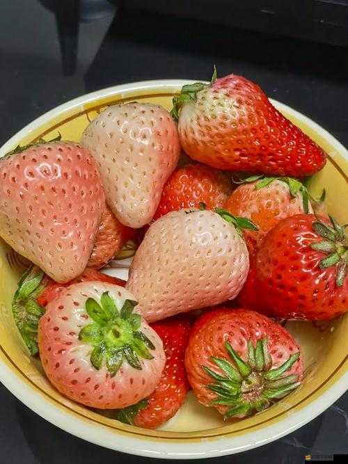 男性性功能提升秘籍：邁開腿吃草莓的神奇效果