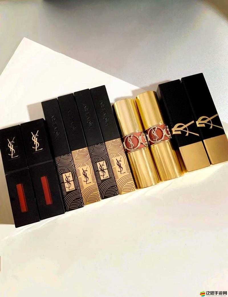 YSL 蜜桃色 8POCC ：打造魅力唇妝的絕佳選擇