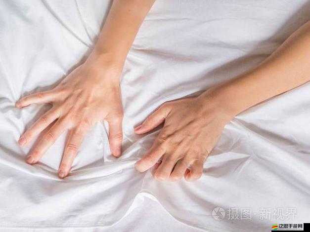 老太 BBwwBBww 高潮：性愛的極致體驗
