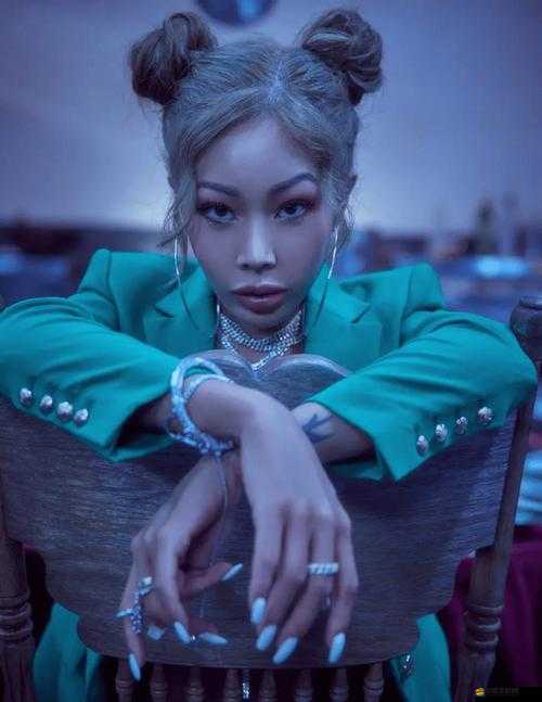中國大陸女 rapperDiSS 用音樂展現獨特魅力與個性風格