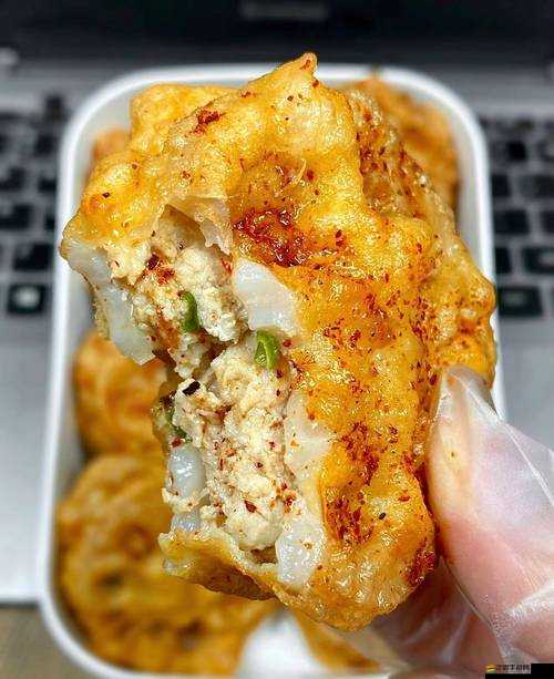 大老粗與小蠻腰油酥餅：一段跨越時空的美食傳奇