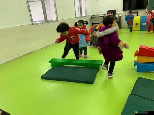 地鐵跑酷游戲中跳跳鞋的非凡功效，飛躍障礙的神奇道具