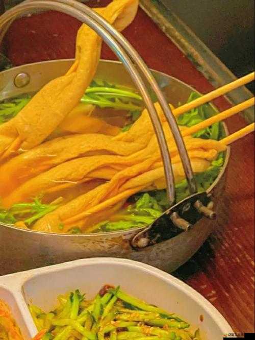 雙龍進洞夾心餅干：創意美食帶來獨特口感與新奇體驗