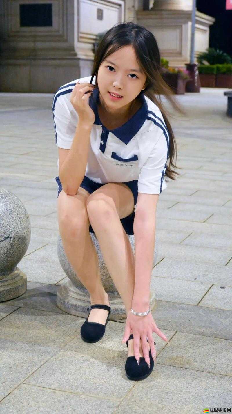 夏天女生校服太薄引爭議：能否改進校服設計？