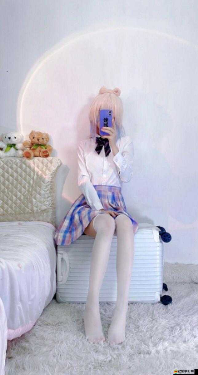 JK 制服少女白絲被操的禁忌刺激畫面