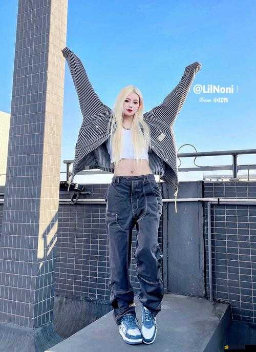 美國暴躁女 rapper 如何在音樂界掀起驚濤駭浪