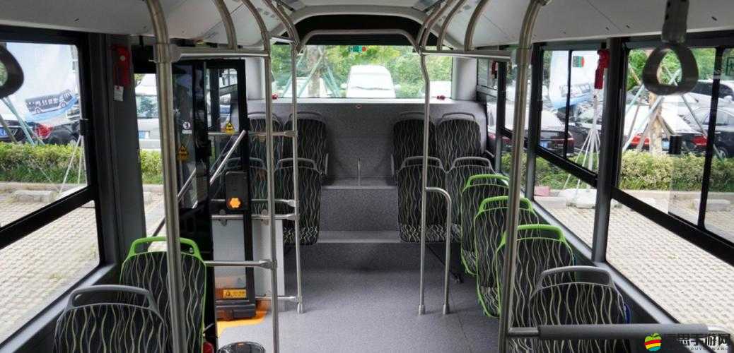 在公交車上弄出高 C 月這一特殊經歷引發的思考