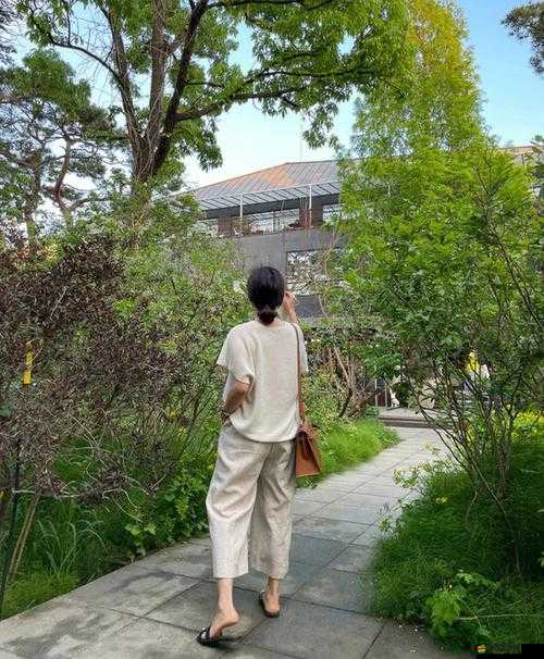 14MAY18_XXXXXL56ENDIA：一個(gè)關(guān)于 XX 的故事