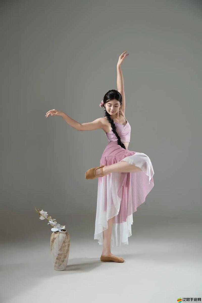 舞神傳奇，舞蹈如何成為他徹底擺脫碼字束縛的另類之謎？