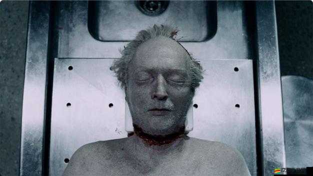 饑餓星球再現(xiàn)驚魂一幕，電鋸狂人神秘現(xiàn)身究竟為何？