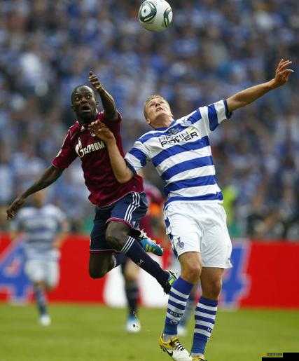 FM一球成名，如何從零開始建立球隊？新手必知的演變史揭秘